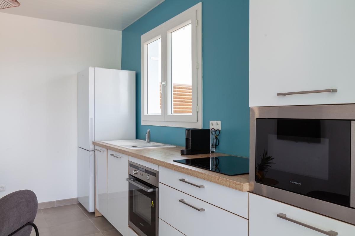 11 Location-villa-piscine-vue-mer-trois-ilets_la-cuisine